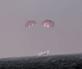 SpaceX Dragon Capsule regresa a la Tierra con Ocean Splashdown