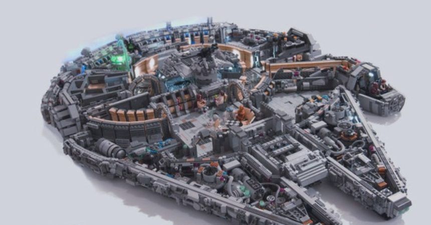 propotipo LEGO Millennium Falcon