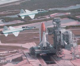 Jets de la NASA, Boletos de despegue para el vuelo del transbordador espacial a Los Ángeles. -